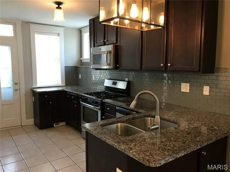 2229 Marconi Avenue, Saint Louis, MO 63110 - #3