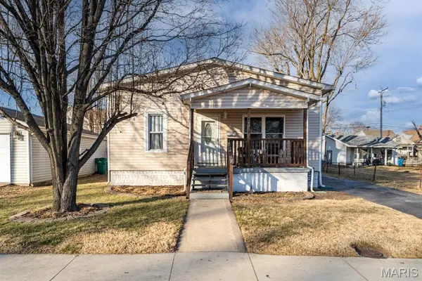 2311 E 25th Street, Granite City, IL 62040