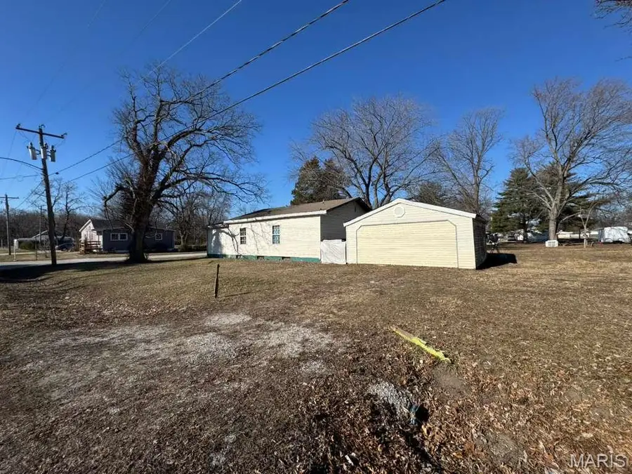 407 S Illinois Street, Benld, IL 62009 - Image #3