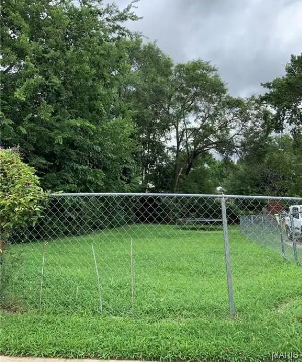 4611 Oldenburg Avenue, Saint Louis, MO 63123 - Image #1