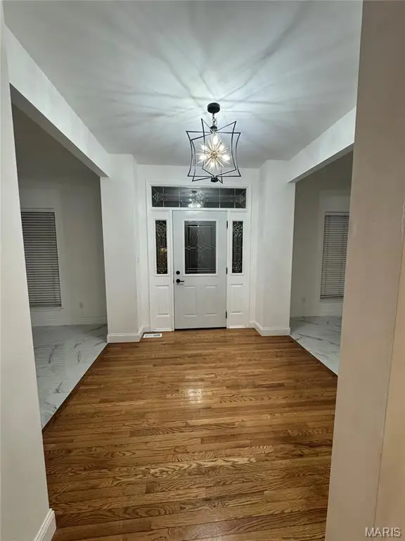 3120 Saint Vincent Avenue, Saint Louis, MO 63104 - Image #2