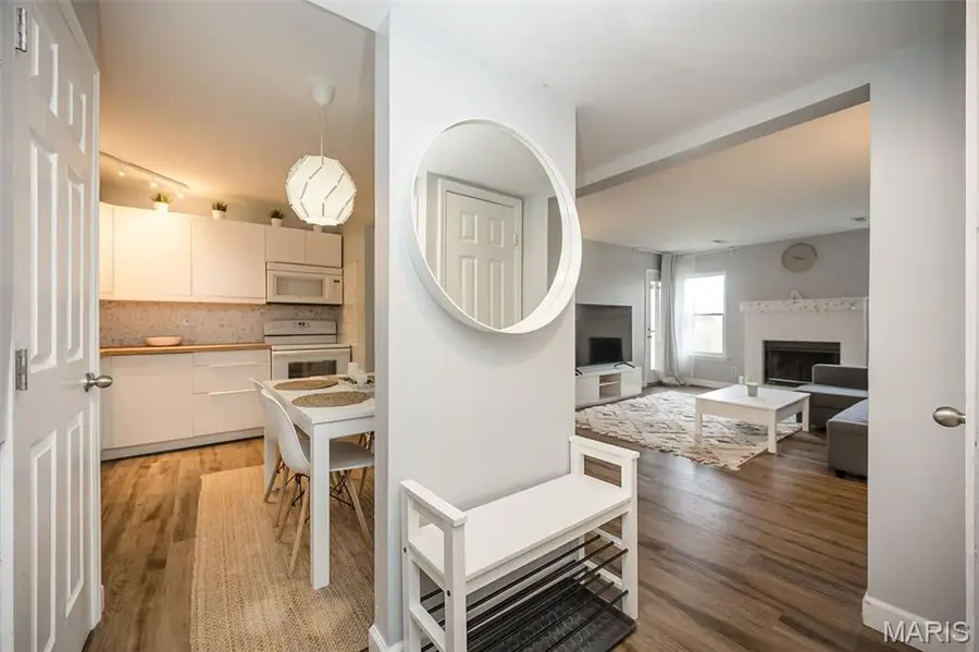 2303 Kratky Road #B, Saint Louis, MO 63114 - #3