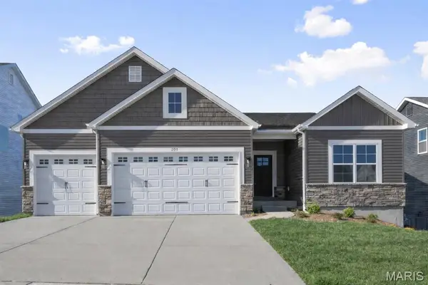 4931 Butler Hill Road, St Louis, MO 63128