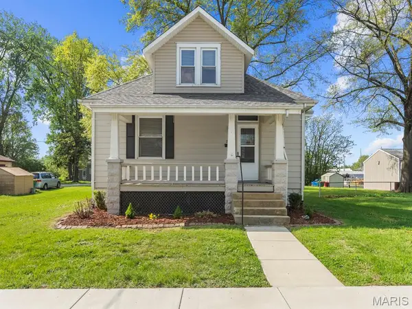 210 E Laurel Street, Millstadt, IL 62260