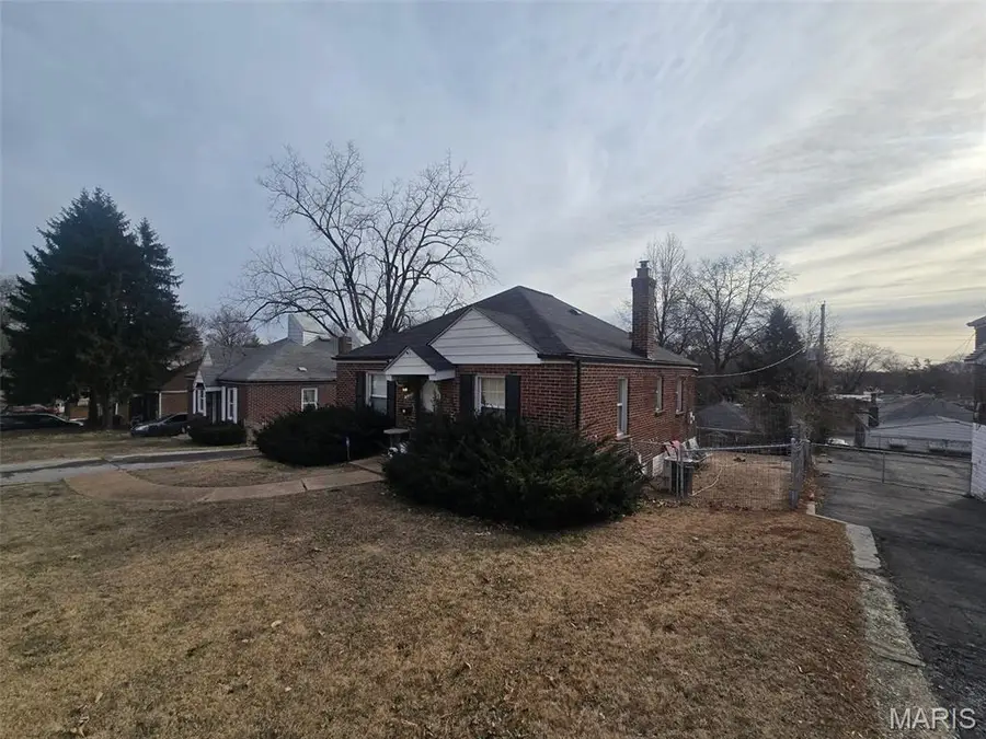 5220 Fletcher Street, Jennings, MO 63136 - Image #3