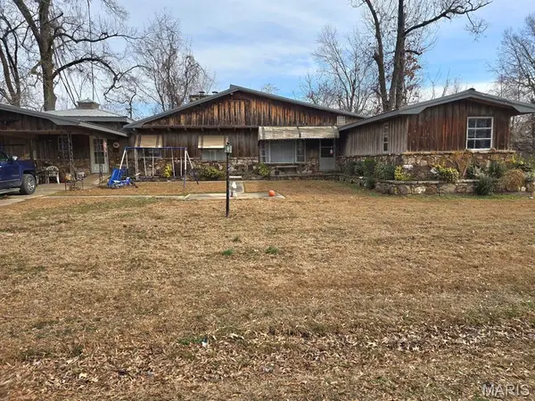 1008 N Mulberry, Dexter, MO 63841