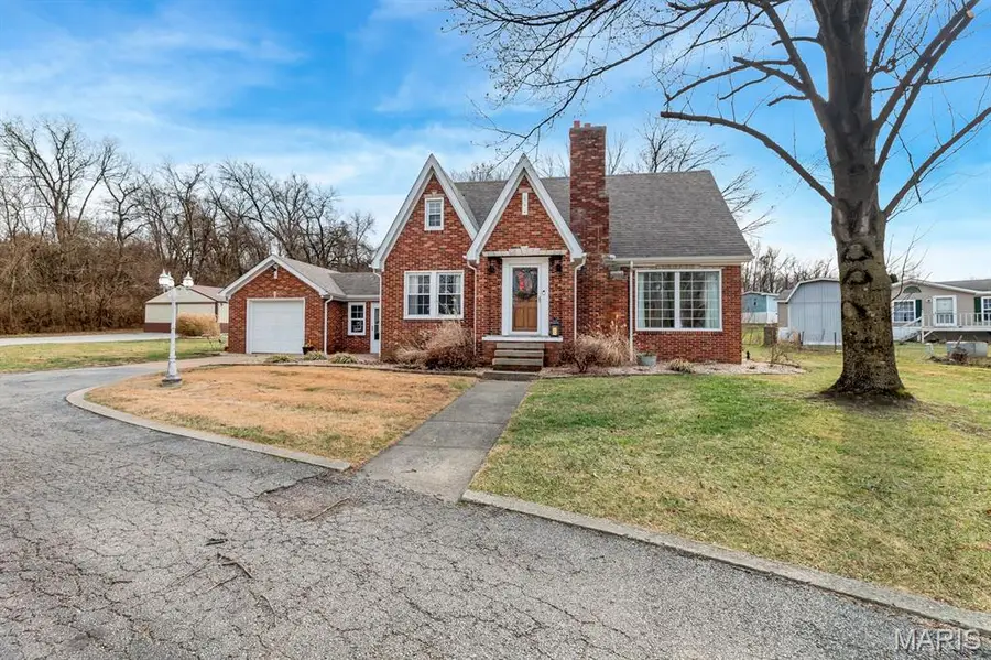 5642 State Route 162, Glen Carbon, IL 62034 - Image #3