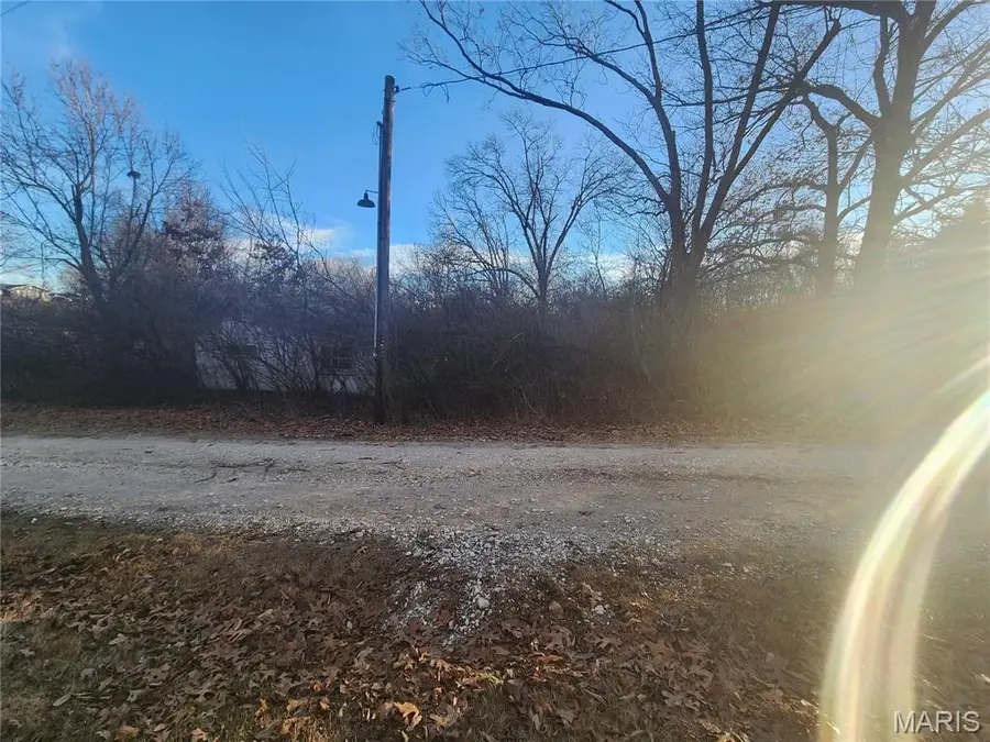 157 Mcclay Road, Winfield, MO 63389 - Image #3