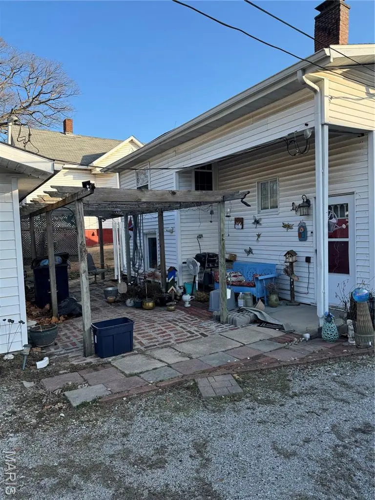 813 N Broadway Avenue, Salem, IL 62881 - Image #3