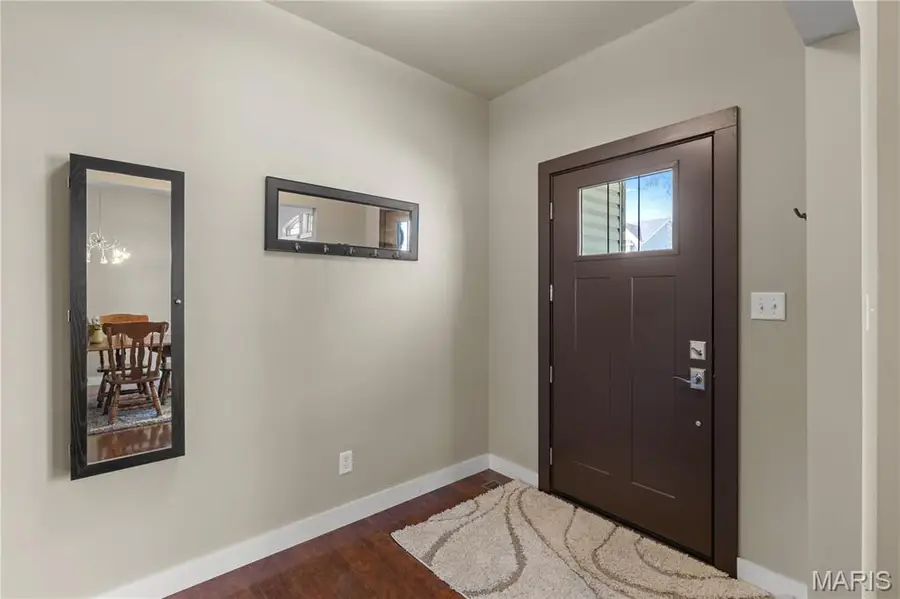 100 Berry Manor Circle, Saint Peters, MO 63376 - Image #3