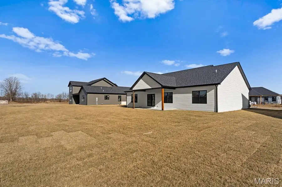 605 Tea Olive Blvd, Caseyville Township, IL 62269 - Image #2