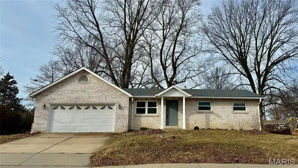 1427 Caulks Hill Road, Saint Charles, MO 63304 - Image #1