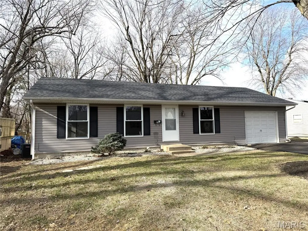 206 Persimmon Drive, Ofallon, IL 62269 - Image #1