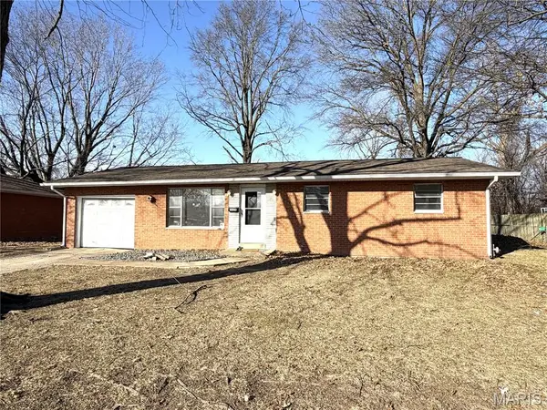 2609 Angela Drive, Granite City, IL 62040