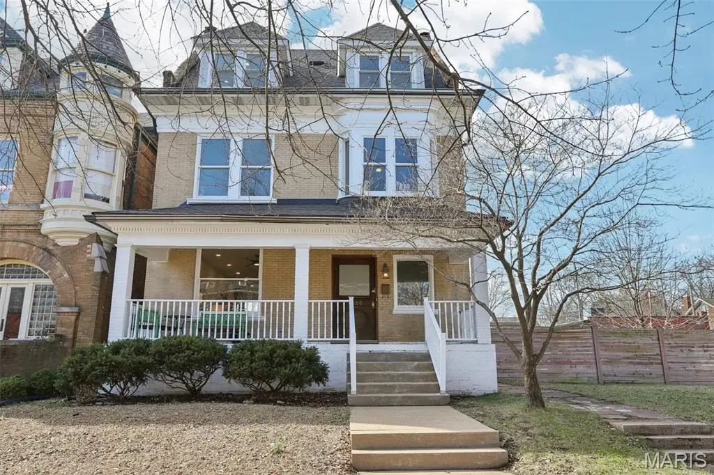 4256 Westminster Place, Saint Louis, MO 63108 - #1