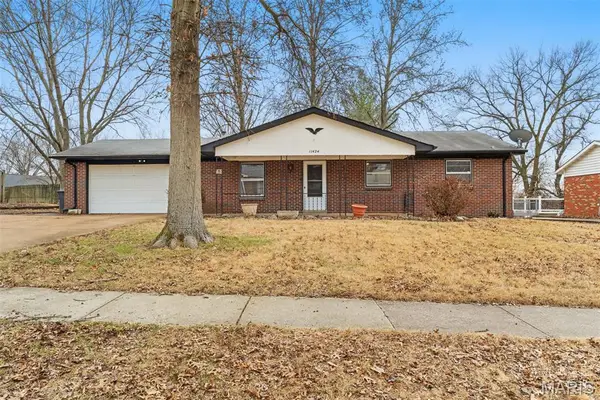 11424 Burgess Avenue, Bridgeton, MO 63044