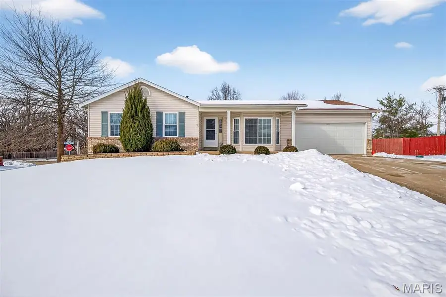 1251 Orion Way, Saint Peters, MO 63376 - Image #2