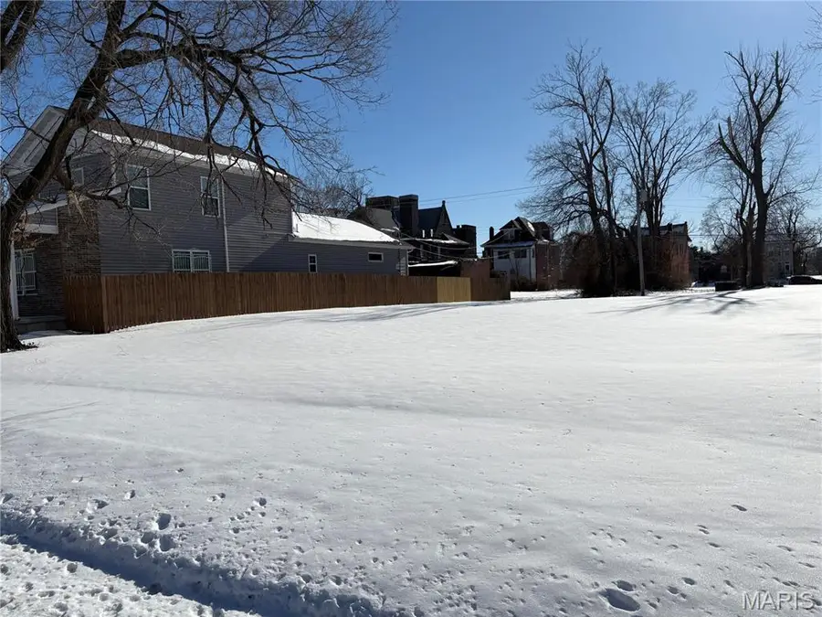 4318 Evans Avenue, Saint Louis, MO 63113 - #2