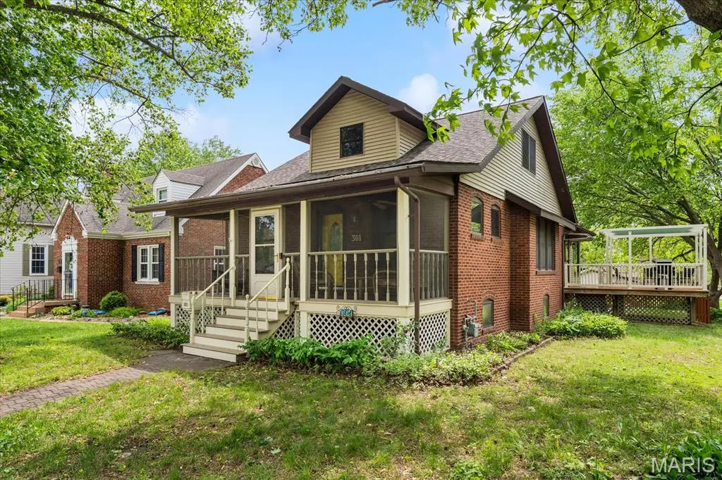 301 S Missouri Avenue, Belleville, IL 62220 - #1