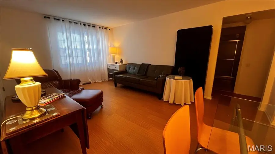 3122 Carnaby Lane #A, Bridgeton, MO 63044 - #2