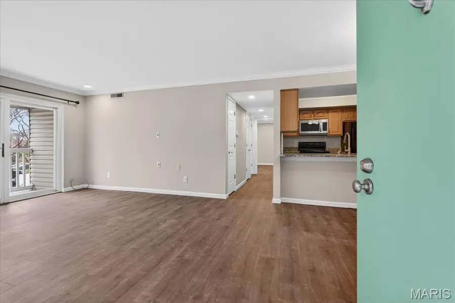 522 Nirk Avenue #I, Kirkwood, MO 63122 - #3