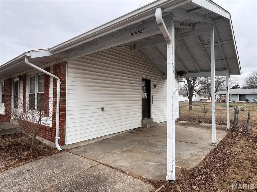 319 Richmond Drive, Warrenton, MO 63383 - Image #2