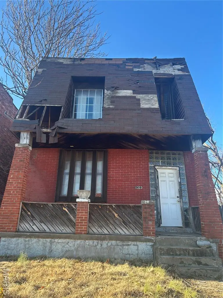 1323 N Taylor Avenue, Saint Louis, MO 63113 - Image #1