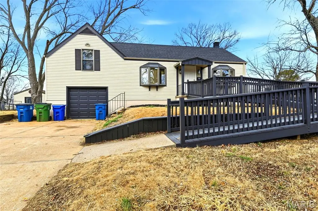 3717 Midview Avenue, Bridgeton, MO 63044 - Image #1