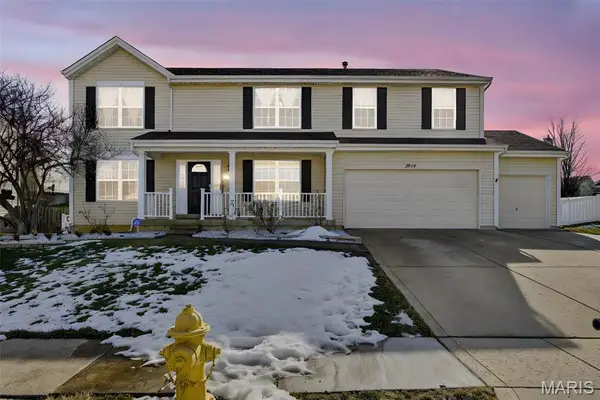 2510 Bear Creek Drive, Wentzville, MO 63385