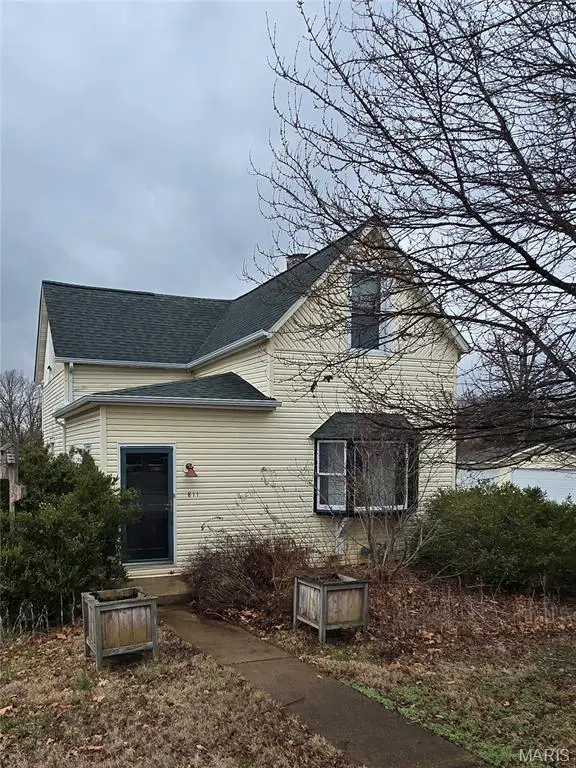811 N Main Street, Columbia, IL 62236 - #1