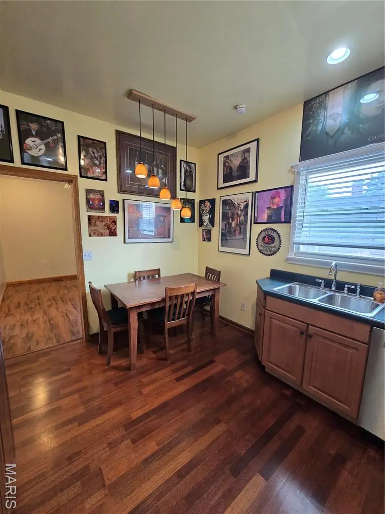 811 N Main Street, Columbia, IL 62236 - #2