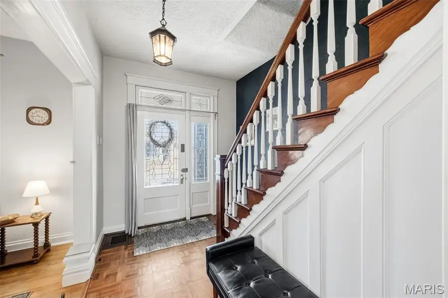 4932 Bonita Avenue, Saint Louis, MO 63109 - #2