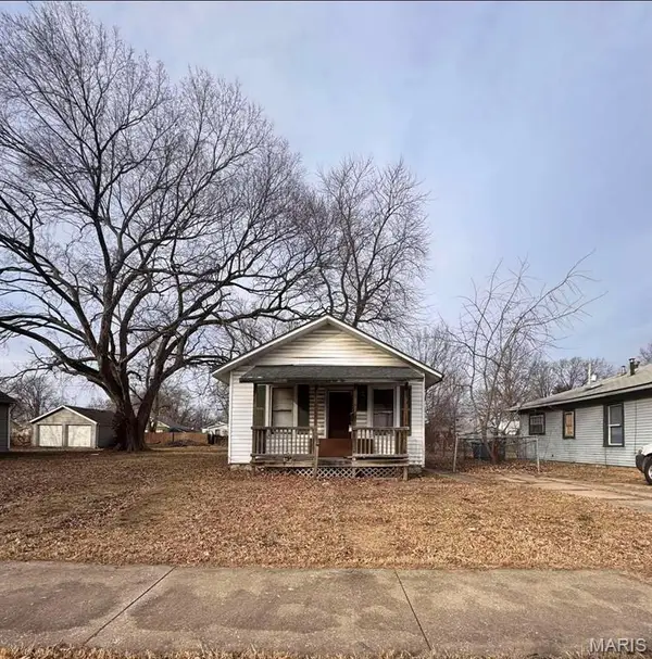 2933 Warren Avenue, Granite City, IL 62040