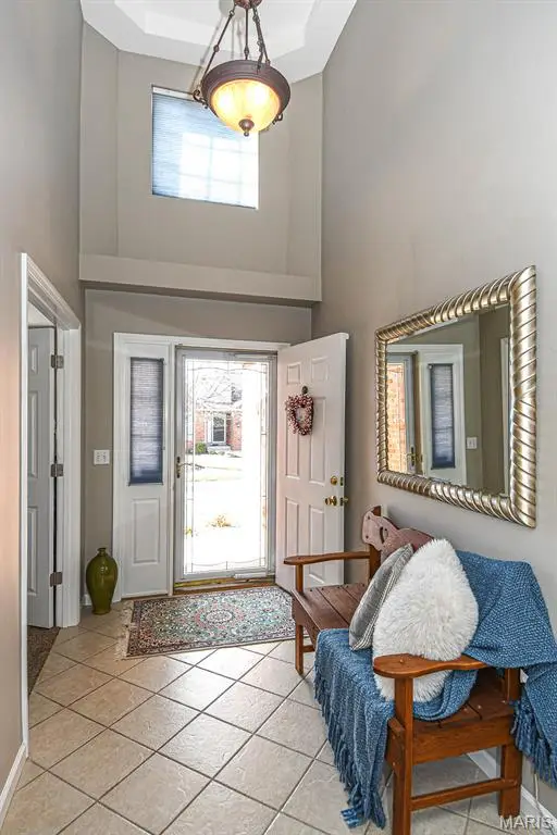 169 Tori Pines Drive, Oakville, MO 63129 - Image #2