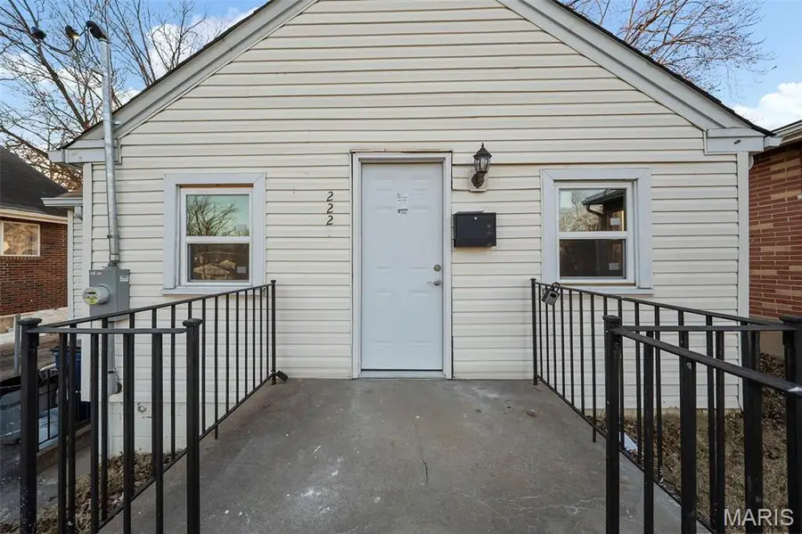 2221 Wolter Avenue, Saint Louis, MO 63114 - Image #3