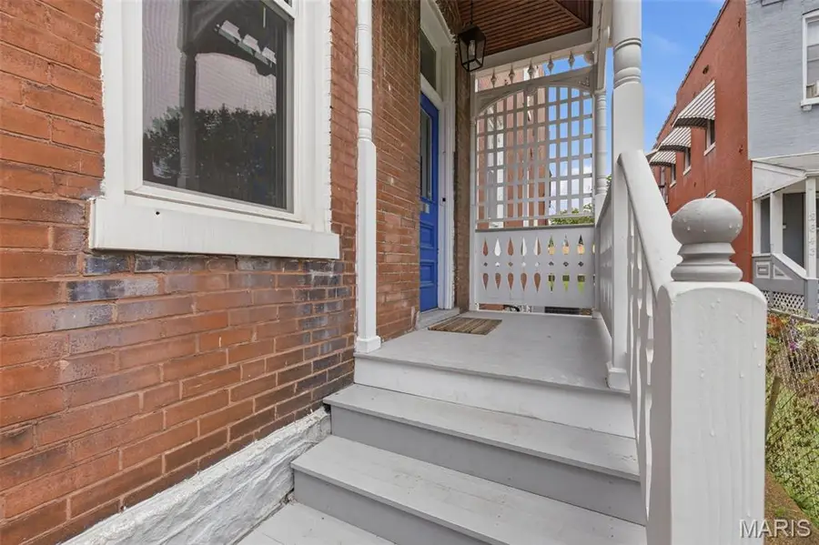 2645 Chippewa Street, Saint Louis, MO 63118 - #2