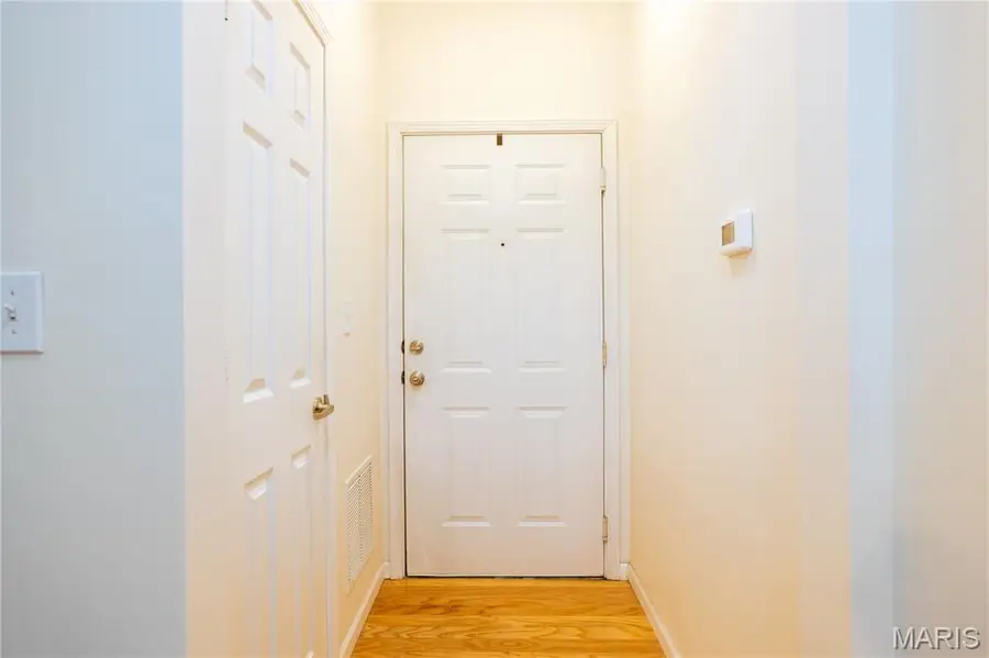 42 Kassebaum Lane #208, Saint Louis, MO 63129 - Image #3