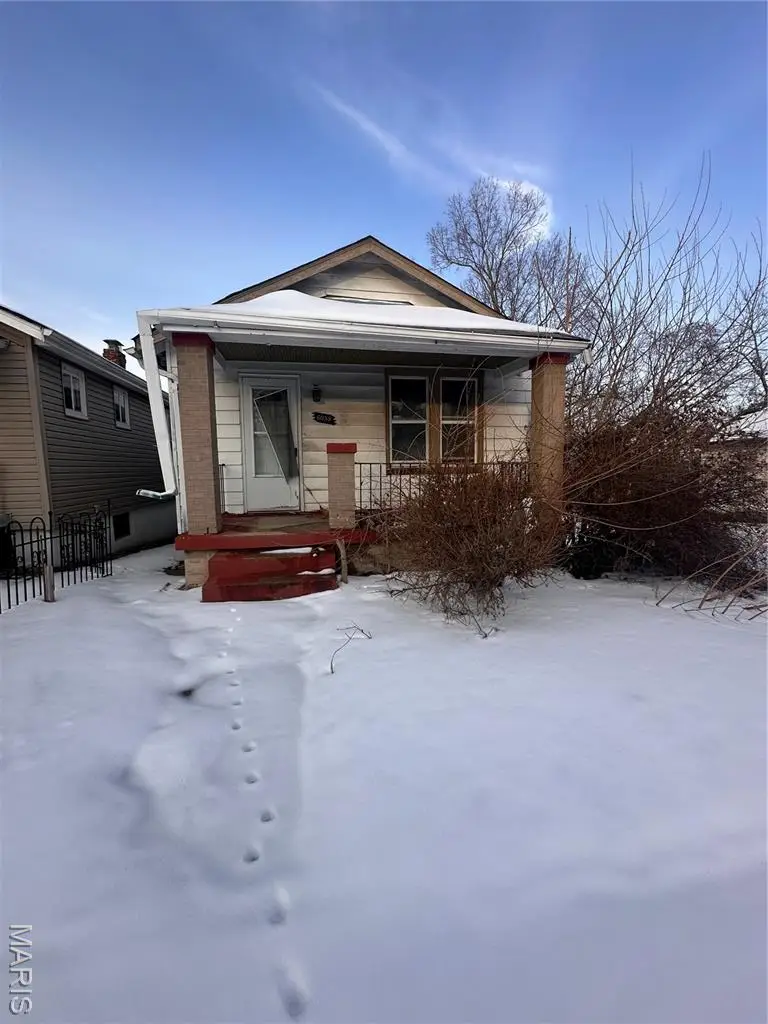 6059 Harney Avenue, Saint Louis, MO 63136 - #1