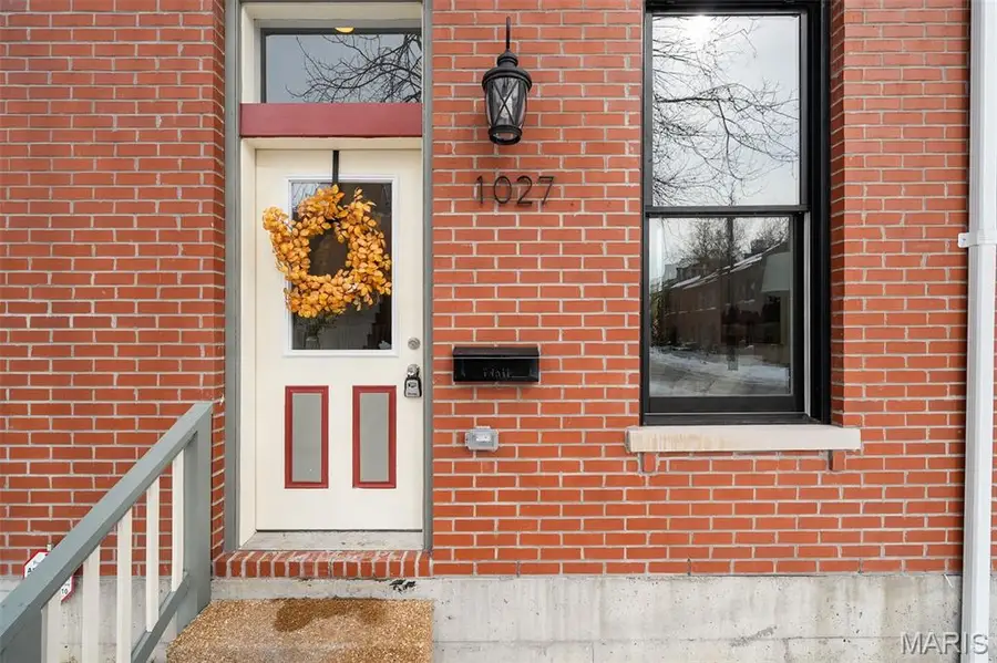 1027 Lami, Saint Louis, MO 63104 - #2