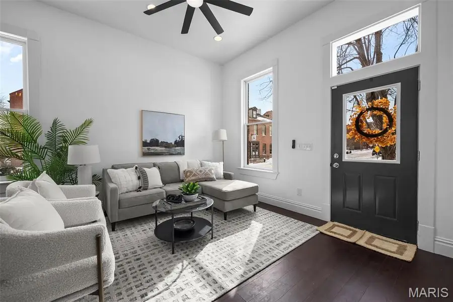 1027 Lami, Saint Louis, MO 63104 - #3