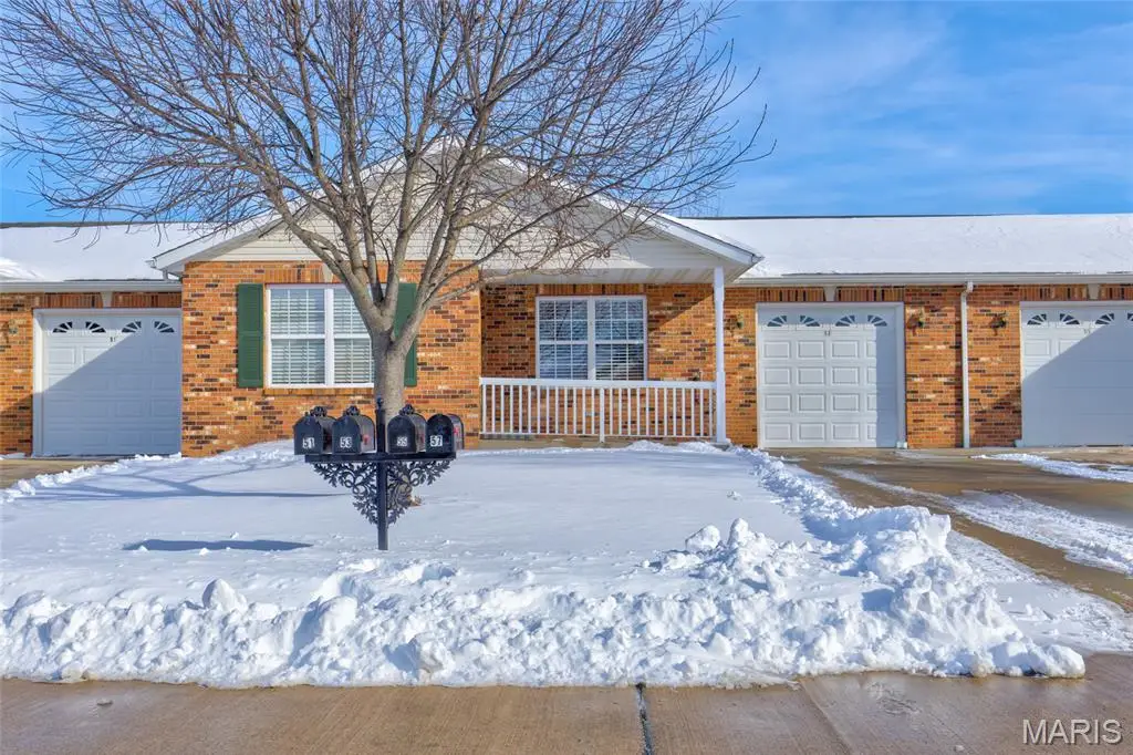 53 Parkside Drive, Bethalto, IL 62010 - Image #1