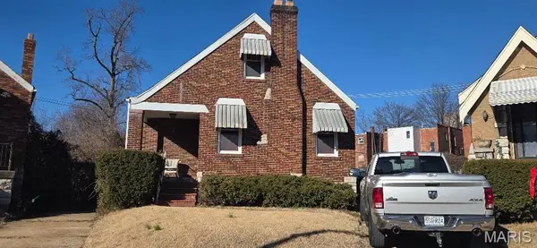 4739 Bessie Court, St Louis, MO 63115