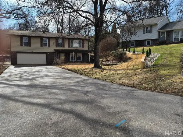 115 Ron De Le Drive, Arnold, MO 63010