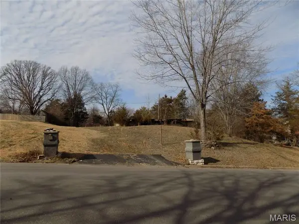 1102 Sycamore Drive, Rolla, MO 65401