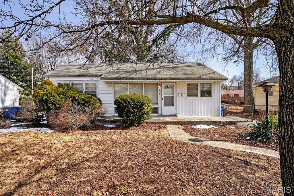 860 Saint Brendan Lane, Florissant, MO 63031 - #1