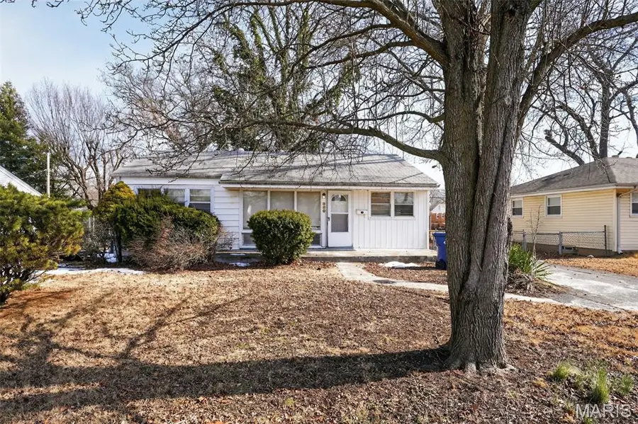 860 Saint Brendan Lane, Florissant, MO 63031 - #2