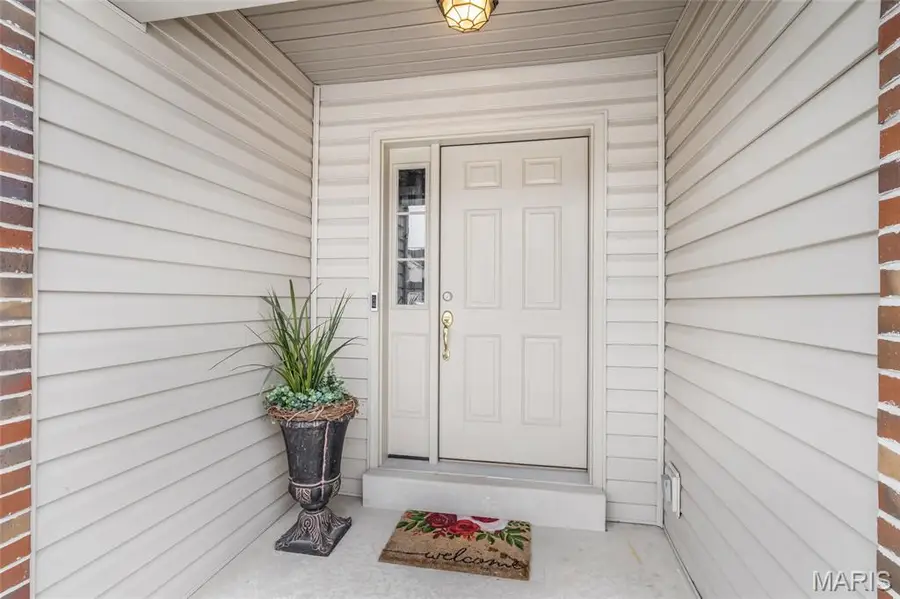 210 Prominence Lane, Lake Saint Louis, MO 63367 - #3