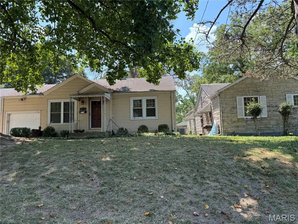 Address Withheld By Seller, Belleville, IL 62223 - #1