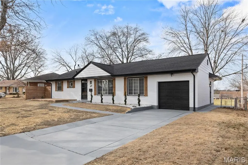 9115 Jonmar Court, Saint Louis, MO 63123 - Image #1