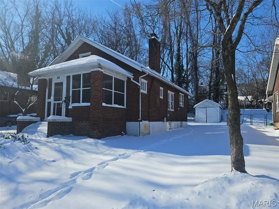 115 Lawrence Avenue, Saint Louis, MO 63135 - Image #3